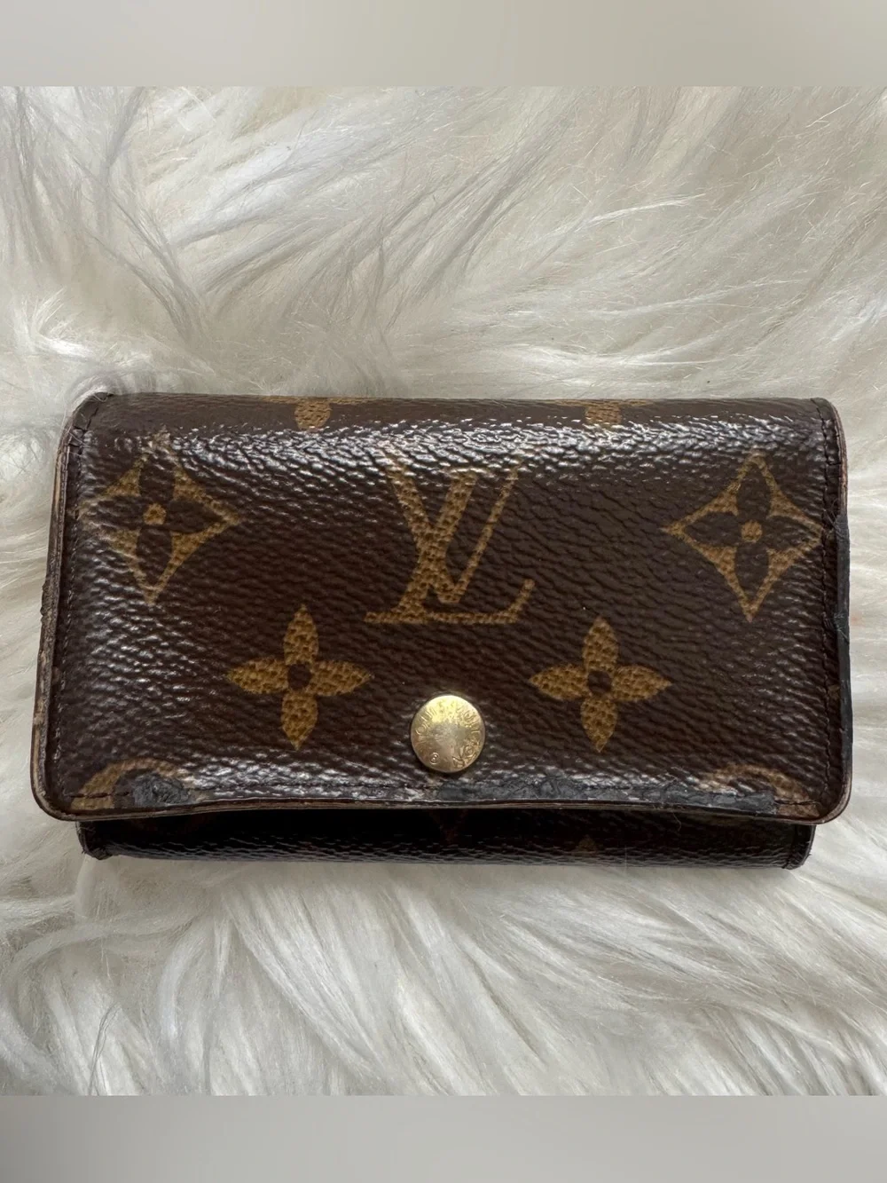Louis Vuitton 6 KEY HOLDER in Monogram